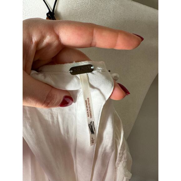 Free People Boho Tie V Neck White Sleeveless Blouse Large - Picture 9 of 10